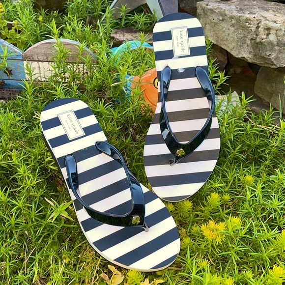 Kate Spade New York 8 Milli Flip Flop black & White striped Org. box Never Worn - Picture 8 of 13